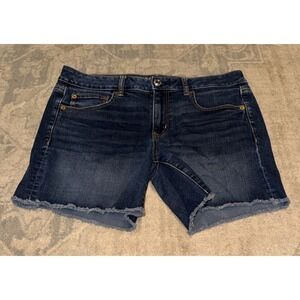 American Eagle Shorts Womens Sz 8  Boy Midi Super Stretch Denim Fray
